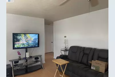 1003 Trinity St, Manteca, CA 95336 - Photo 2