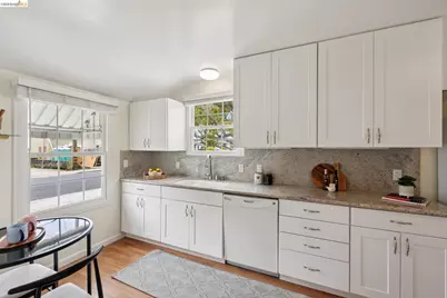 1000 Elm Ct, El Cerrito, CA 94530 - Photo 14