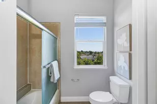 4101 Toddika Ln, Castro Valley, CA 94546 - Photo 34