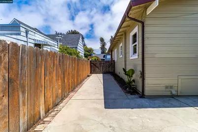 439 44th St, Richmond, CA 94805 - Photo 36