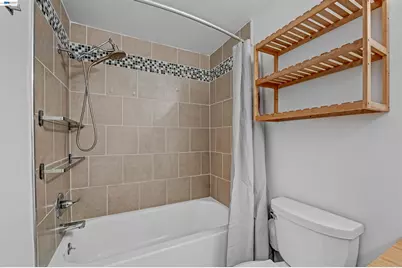 818 18th St, Oakland, CA 94607 - Photo 60