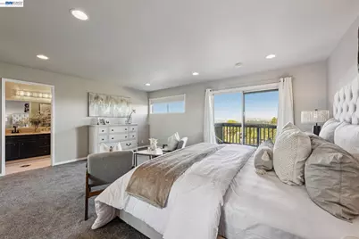 15 Surmont Ct, Lafayette, CA 94549 - Photo 36