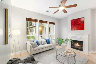 7010 Pinehaven Rd, Oakland, CA 94611 - Photo 22