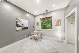 7010 Pinehaven Rd, Oakland, CA 94611 - Photo 26