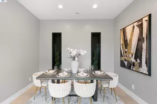 7010 Pinehaven Rd, Oakland, CA 94611 - Photo 8