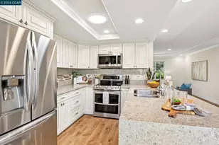 2100 Golden Rain Rd, Walnut Creek, CA 94595 - Photo 12