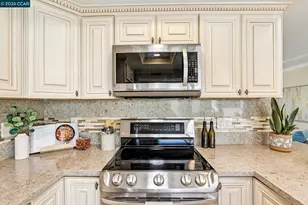 2100 Golden Rain Rd, Walnut Creek, CA 94595 - Photo 14