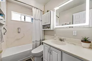 524 Hillview Dr, Fremont, CA 94536 - Photo 26