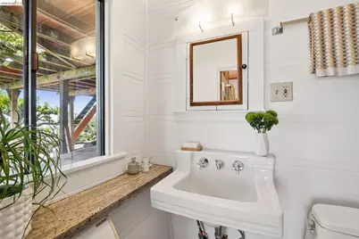 706 Hilldale Ave, Berkeley, CA 94708 - Photo 68