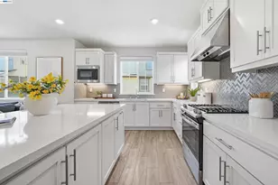 9137 Seawind Wy, Newark, CA 94560 - Photo 12