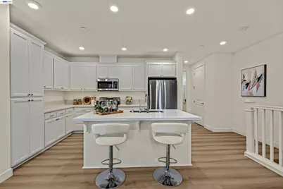 5885 Cadence Ave, Dublin, CA 94568 - Photo 8