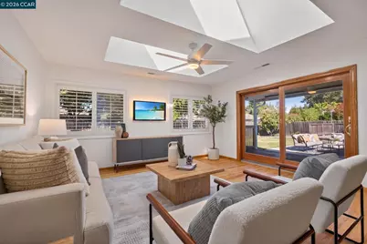 827 Wilmore Ave, Concord, CA 94518 - Photo 4