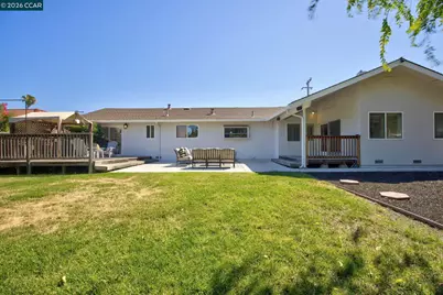 827 Wilmore Ave, Concord, CA 94518 - Photo 40
