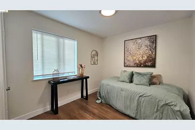 1826 Vicksburg Ave #1, Oakland, CA 94601 - Photo 8