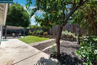 4112 Churchill Dr, Concord, CA 94521 - Photo 40