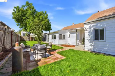 3007 Bona St, Oakland, CA 94601 - Photo 4