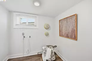 3007 Bona St, Oakland, CA 94601 - Photo 30