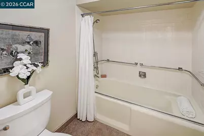 2223 Tice Creek Dr #2, Walnut Creek, CA 94595 - Photo 24