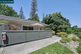 2223 Tice Creek Dr, Walnut Creek, CA 94595 - Photo 2