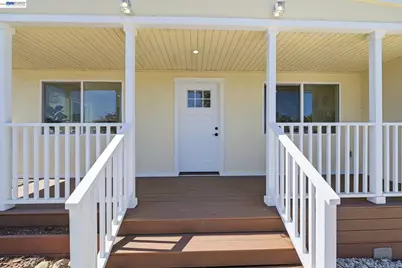 4253 David St, Castro Valley, CA 94546 - Photo 8