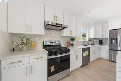 4253 David St, Castro Valley, CA 94546 - Photo 14