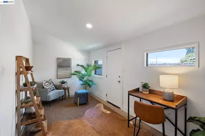 2617 Santa Clara Ave, Alameda, CA 94501 - Photo 20