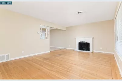 1967 Whitman Way, Sacramento, CA 95822 - Photo 12