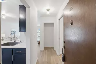 955 Shorepoint Ct, Alameda, CA 94501 - Photo 2