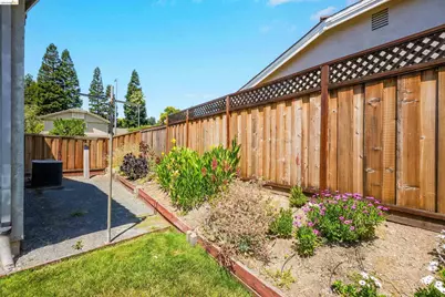 2704 Mohawk Cir, San Ramon, CA 94583 - Photo 68