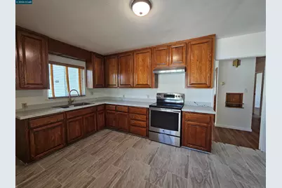 638 36th St, Richmond, CA 94805 - Photo 16