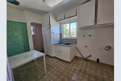 638 36th St, Richmond, CA 94805 - Photo 20