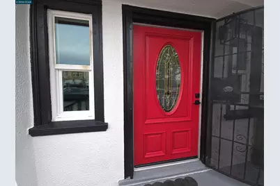 5915 San Pablo, Oakland, CA 94608 - Photo 2