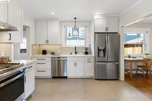 2537 Scenic Ave, Oakland, CA 94602 - Photo 16
