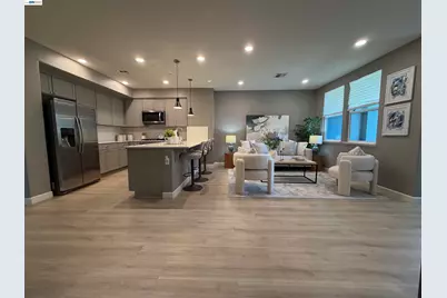 558 Clover Cir, Milpitas, CA 95035 - Photo 2