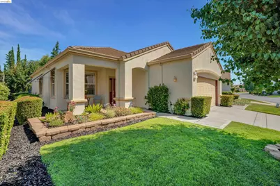 1711 Kent Dr, Brentwood, CA 94513 - Photo 2