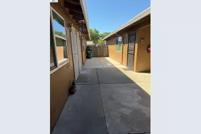 722 Swain Rd, Stockton, CA 95207 - Photo 2