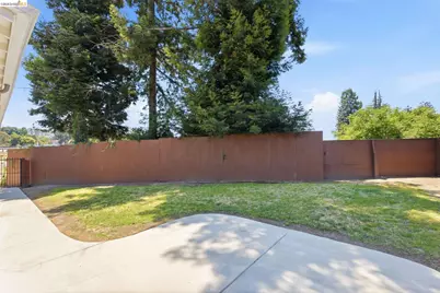 4201 Redding Street, Oakland, CA 94619 - Photo 64