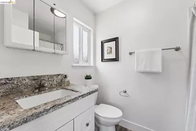 2460 67th Ave, Oakland, CA 94605 - Photo 26