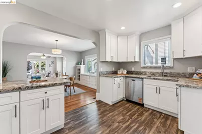 2460 67th Ave, Oakland, CA 94605 - Photo 18