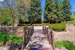 132 Mission Dr, Pleasanton, CA 94566 - Photo 38