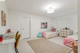 2028 Damuth, Oakland, CA 94602 - Photo 32