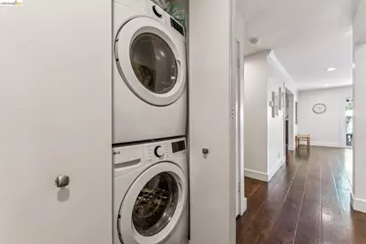 2028 Damuth #1, Oakland, CA 94602 - Photo 26