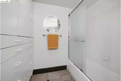 6363 Christie Ave #2701, Emeryville, CA 94608 - Photo 24