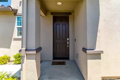 1393 Jamboree Dr, Fairfield, CA 94533 - Photo 8