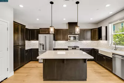 1393 Jamboree Dr, Fairfield, CA 94533 - Photo 14