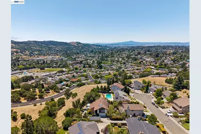 4618 Setting Sun Dr, Richmond, CA 94803 - Photo 6