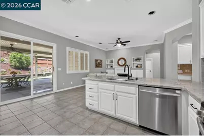 1024 Kirby Ct, Folsom, CA 95630 - Photo 18