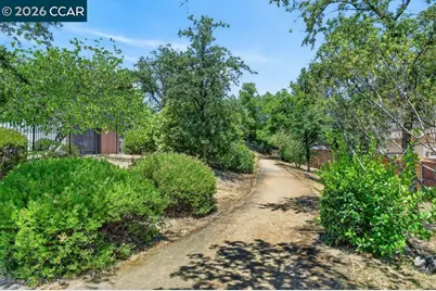 1024 Kirby Ct, Folsom, CA 95630 - Photo 52