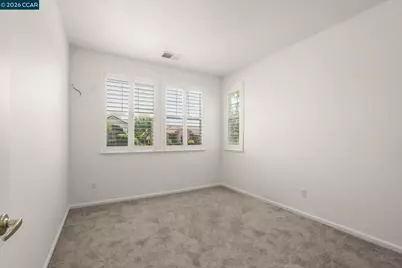 1637 Regent Dr, Brentwood, CA 94513 - Photo 12
