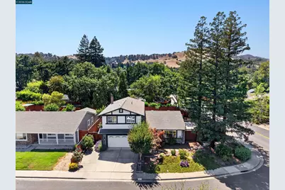 2 Wildwood Pl, Pleasant Hill, CA 94523 - Photo 2